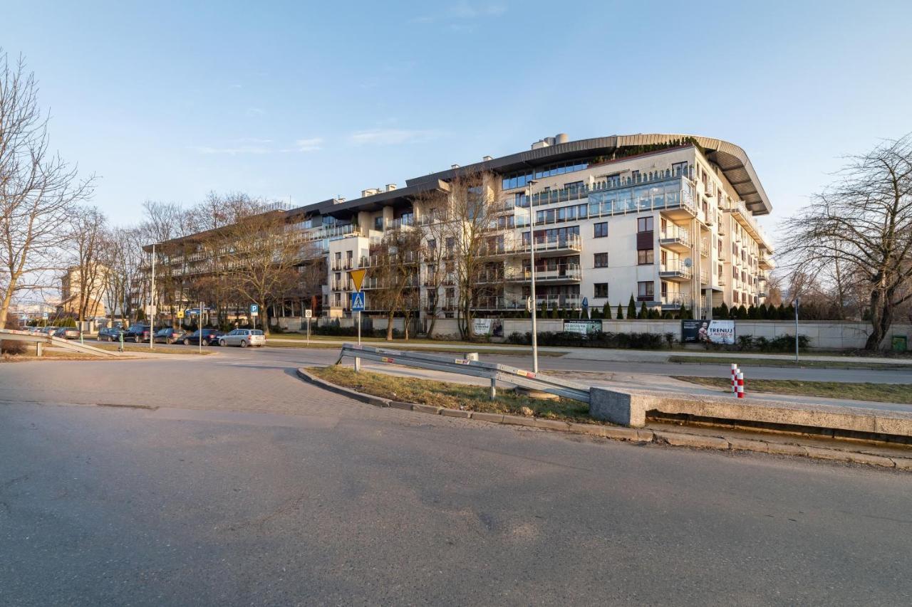 Premium Apartment Ludwinowska Krakow By Noclegi Renters Luaran gambar